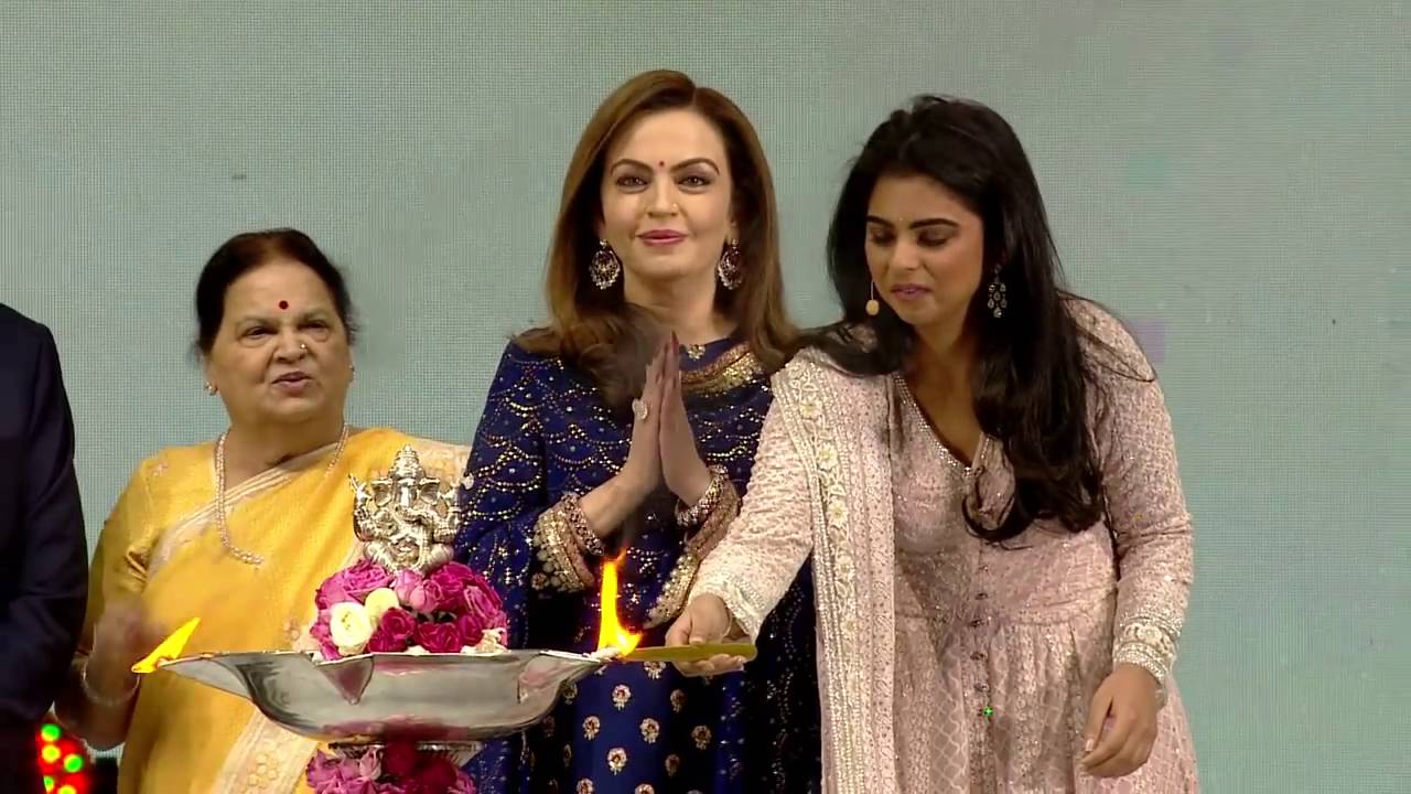 Image result for isha ambani WITH JIO