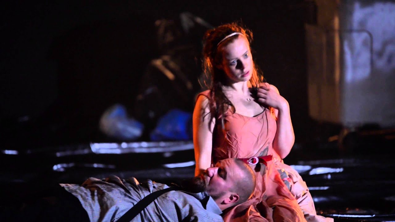 Fulle folk på Det Norske Teatret