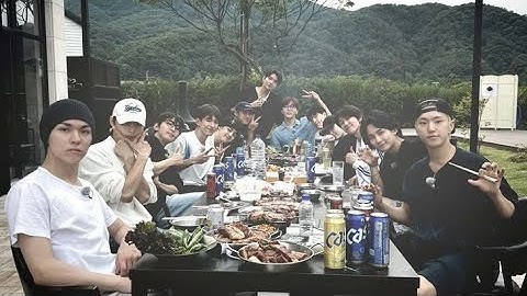 TUGAS BAHASA INDONESIA KELAS 11 MP+ SMK AVICENA RAJEG: tugas video vlog mewawancarai tukang mie ayam