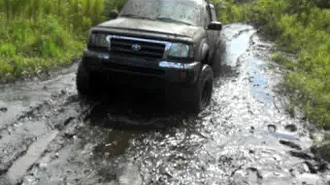 Paul Nott Tacoma 5 mudding