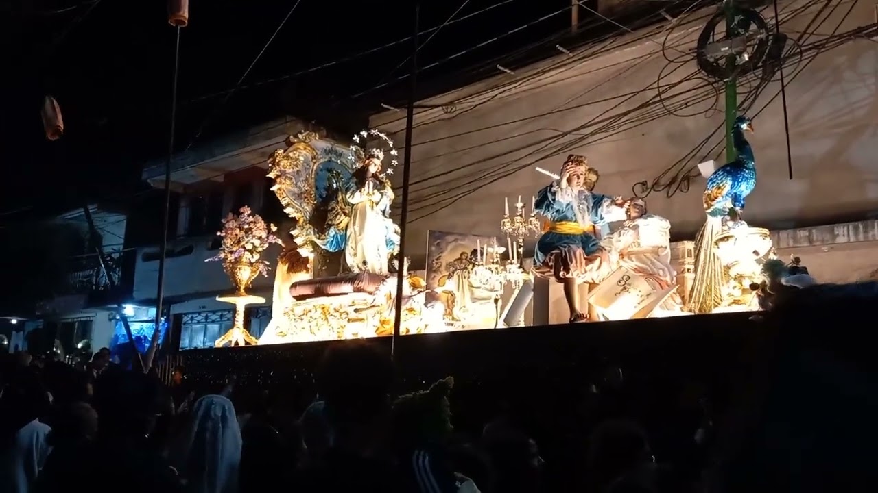 Un Vals para mi Madre: Procesión de la Inmaculada Concepción de Amatitlan paso por la 11av 