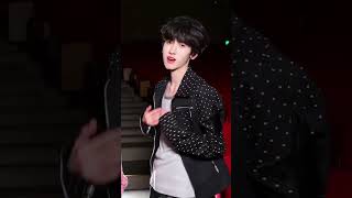 Hello girl 👋 6767 #TF家族练习生 #TFFAMILY #ZhangHanrui_张函瑞 #ZuoQihan_左奇函 #fyp