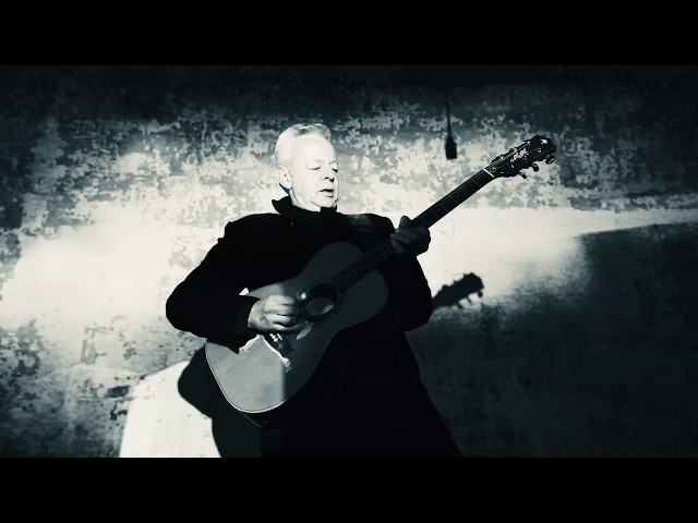 Tommy Emmanuel - Fuel