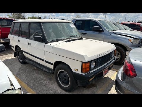 Copart Walk Around + Cheap 1992 Land Rover Range Rover!!!