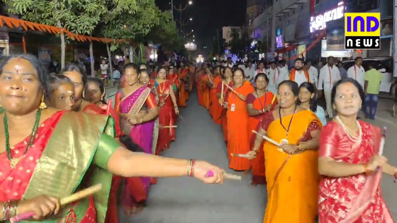 వేములవాడలో శృంగేరి పీఠాధిపతి శ్రీశ్రీశ్రీ విధుశేఖర భారతీ స్వామి శోభాయాత్ర