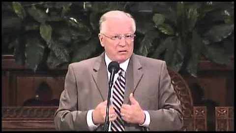 Rescued!  1  - Rescued by a Hand from Heaven :By Dr. Erwin W. Lutzer.