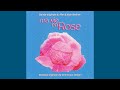 Miniature de la vidéo de la chanson Rose, Mode Mineur