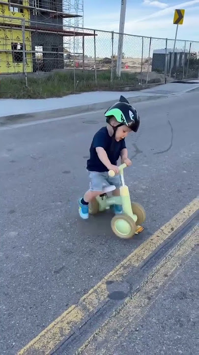 Babelio Baby Balance Bike: Celebrate First Ride Adventure!