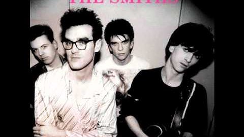 The Smiths-- Some Girls Are Bigger Than Others (live REMASTERED)