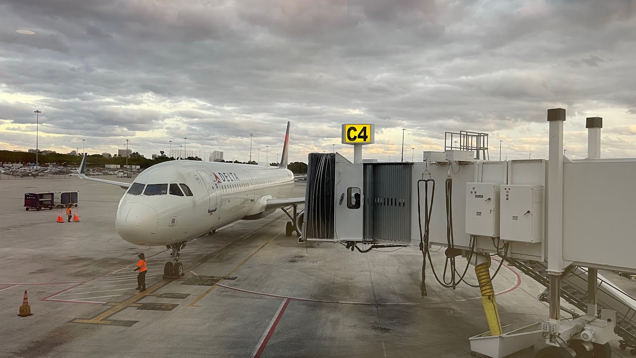 Palm Beach International Airport