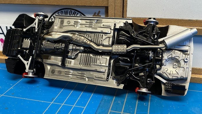 Building A Carbon Skyline GT-R R34 1/24 Scale Model Car, Part 1/2. Tamiya  Plastic model kit. 