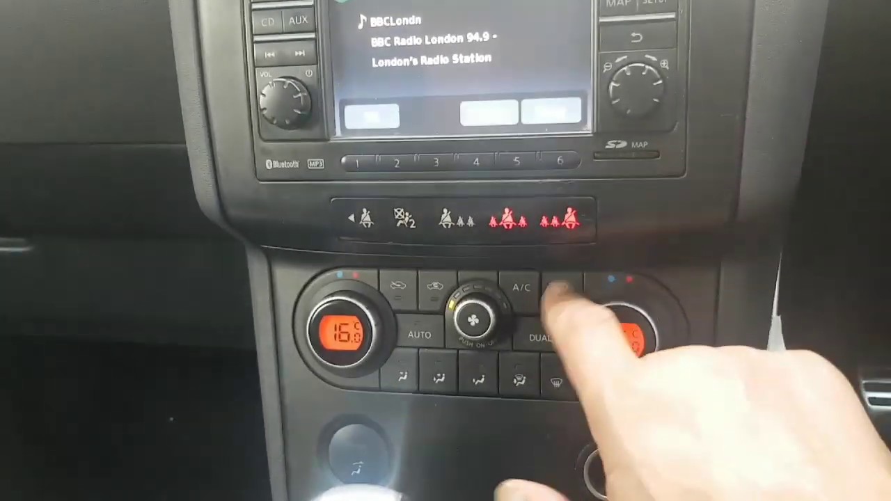Changing heater/AC Unit Nissan qashqai Subscribe For More. YouTube