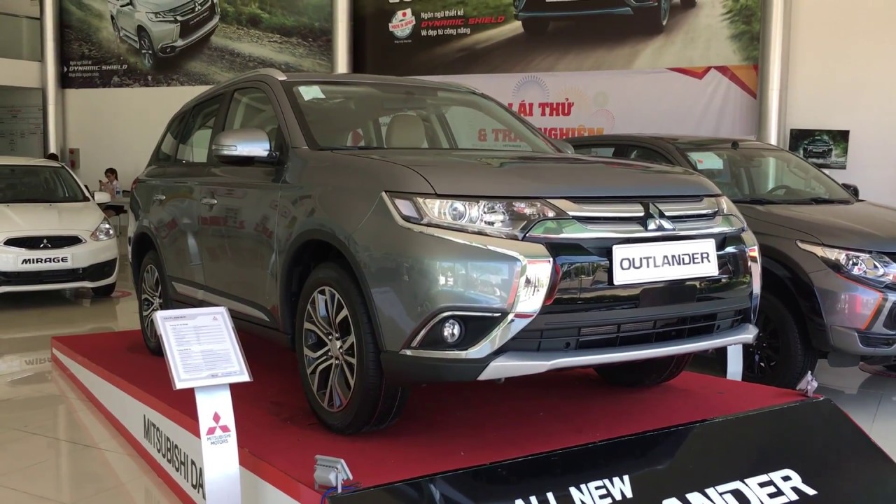 Mitsubishi Outlander 2.0 Cvt màu xám titan Đà Nẵng