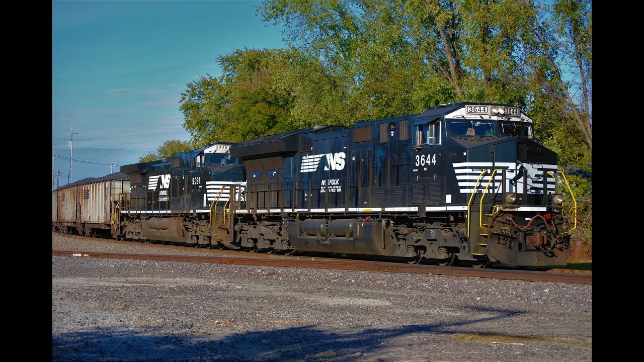 HD: October 2017 Trains w/ CN, BNSF, UP, CSXT, NS, KCS, Heritage Units, & More