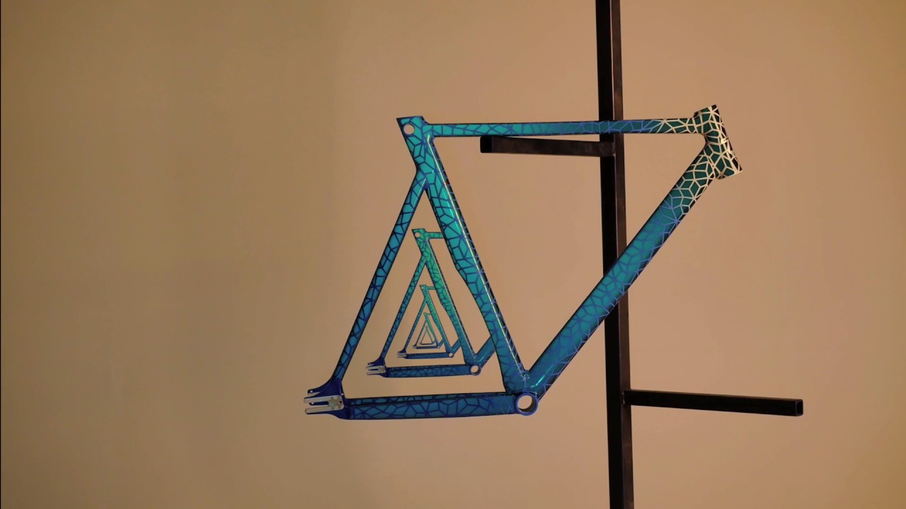 Reflective Bike Design -  Schindelhauer / Happarel