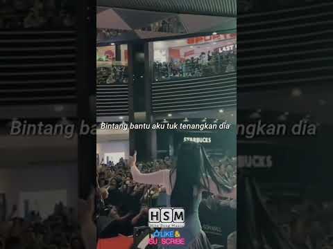 Yang penting bahagia βΊοΈ #namunakuakantetapdisini #music