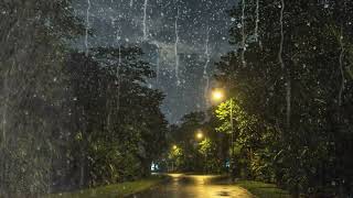 4K | Soft Rain and Gentle Thunder Outside the Window – Sleep Instantly screenshot 4