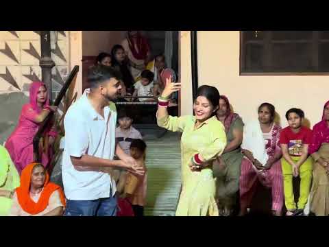 कंठी सॉंग पे entertaining dance