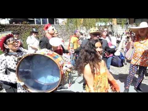 St Stupid Parade April 1 2011 (pt 2) - YouTube
