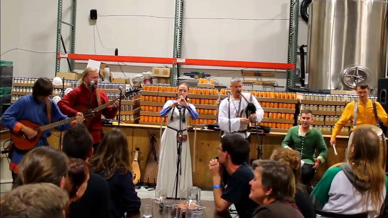 Stary Olsa - Highway to Hell (Cover) at Colchester's Mead Hall 9/17/16 Stary Olsa - Highway to Hell (Cover) at Colchester's Mead Hall 9/17/16