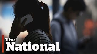 Cancer Risks From Cellphones Remains Unclear