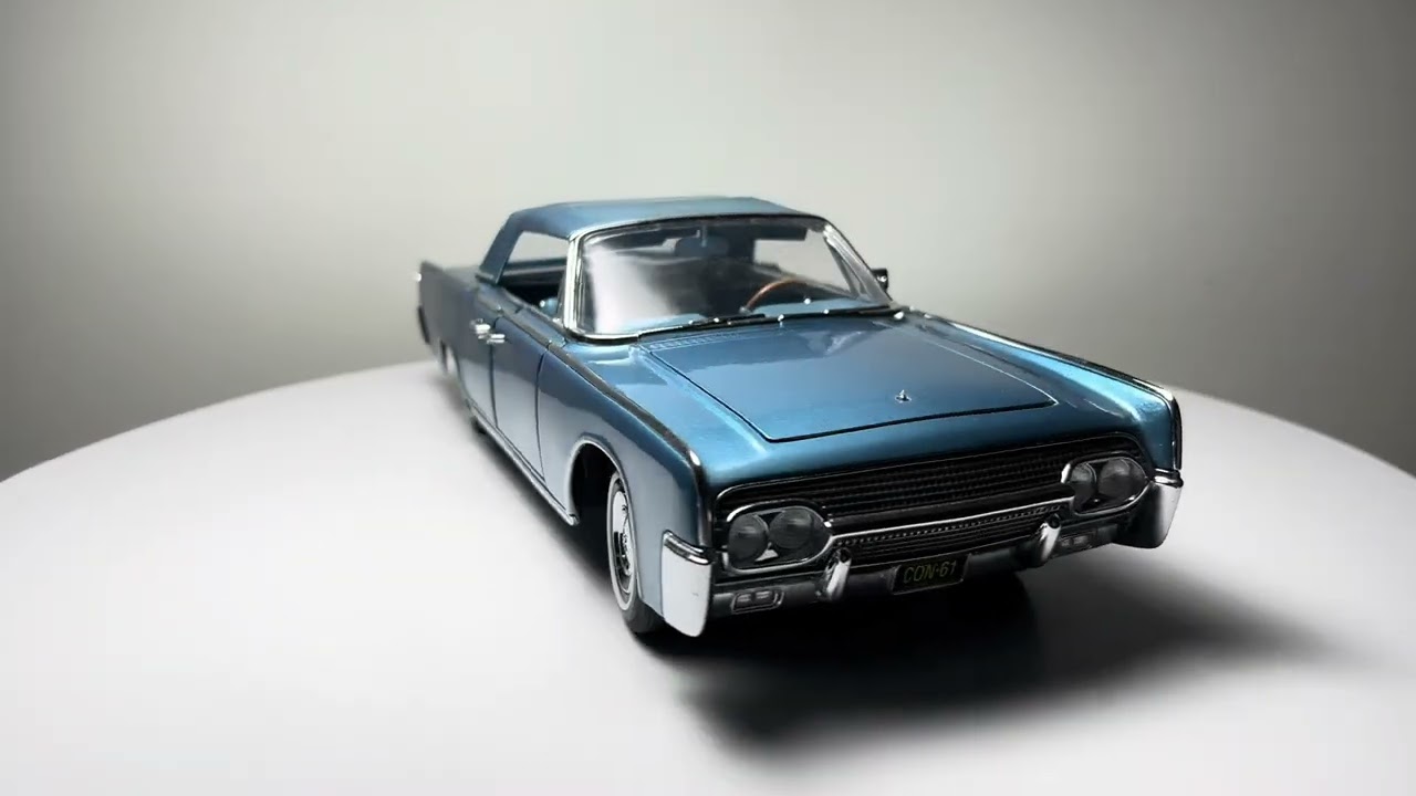1961 Lincoln Continental Conversível Azul Metálico - S
