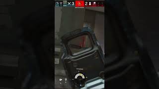 OUTSMARTED MOZZIE?! 💥😅| Rainbow Six Siege | #ladiichiller on #twitch #gaming #rainbow6siege #r6siege