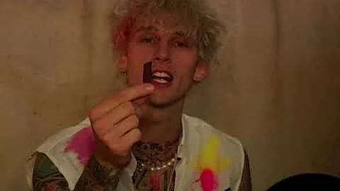 Machine Gun Kelly - drunk face (Official Music Video)