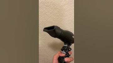 Concentrator nozzle for a hairdryer.