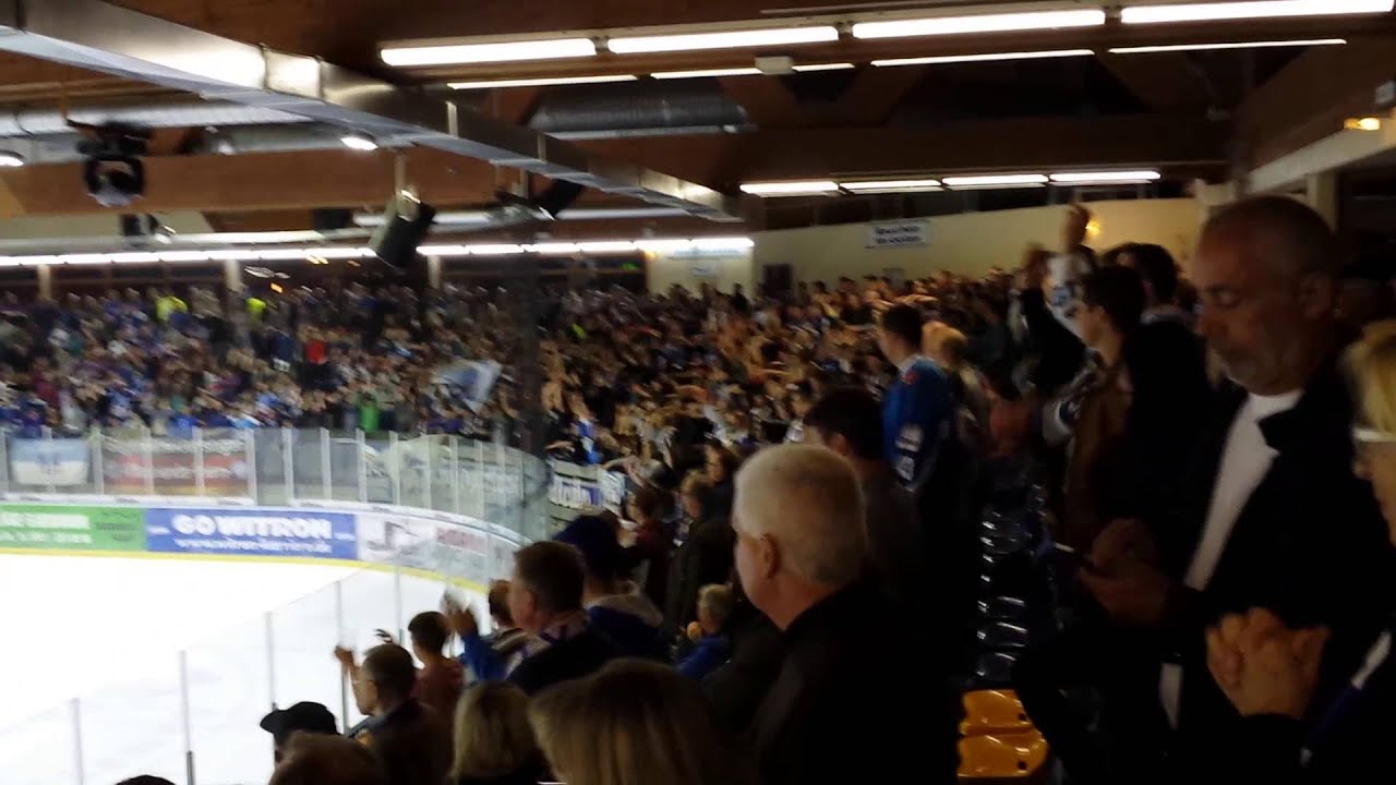 Blue Devils Weiden - EV Füssen 9:3. Welle.