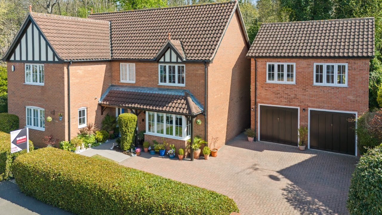 Willoughby Chase, Gainsborough