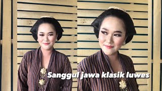 Sanggul Jawa Klasik Luwes