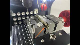 2M2 Magic Tank Key Cuttiing Machine Work For Hu101