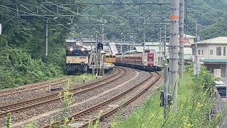 昼過ぎの生山駅に国鉄型の車両が揃う(2022/8/20撮影)