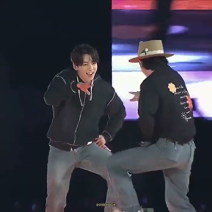 taekook 💜BTS PERMISSION TO DANCE ON STAGE SEOUL CONCERT 2022