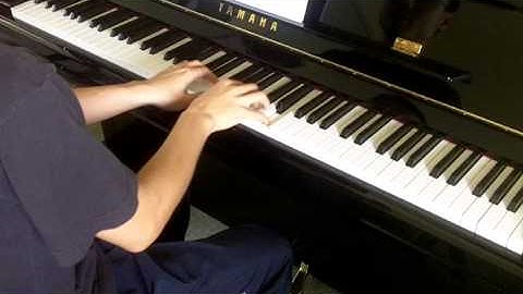 Michael Aaron Piano Course Lessons Grade 2 No.4 Chord Study in Inversion (P.9)