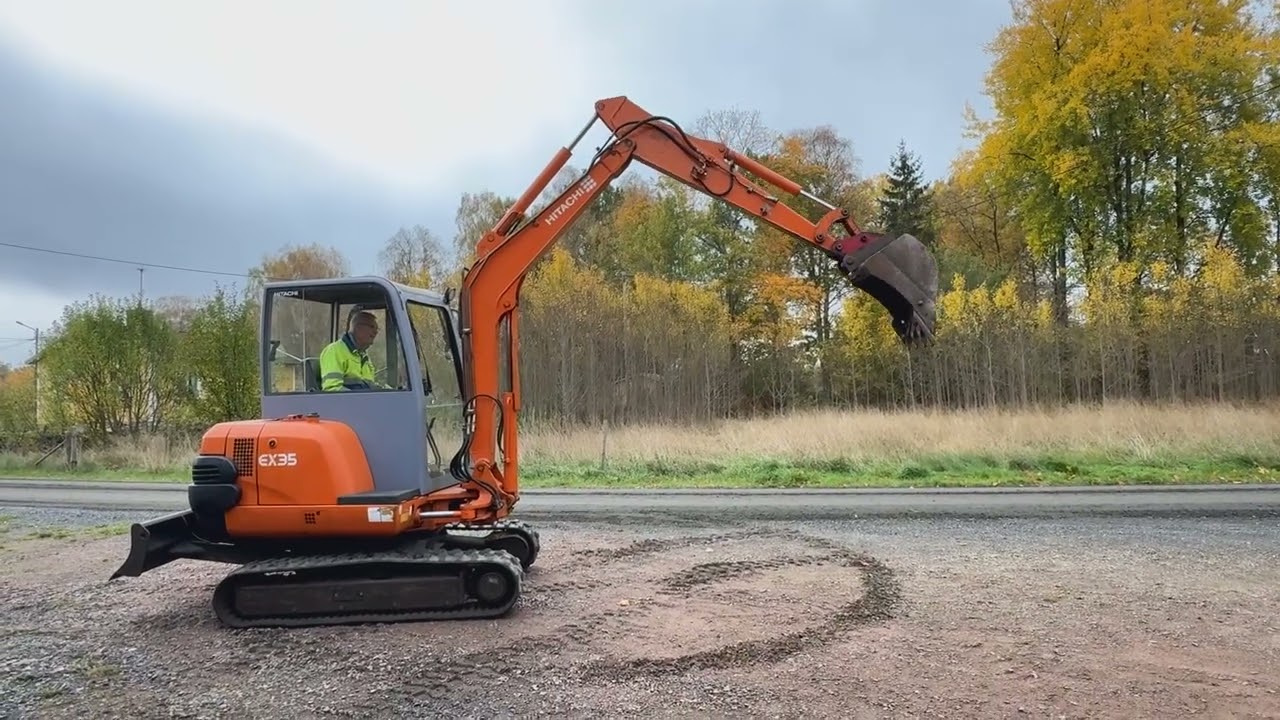Bandgrävare Hitachi EX35-2