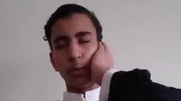 المشارك ايوب ازم من مدينة الدارالبيضاء في مسابقة تجويد القرآن الكريم