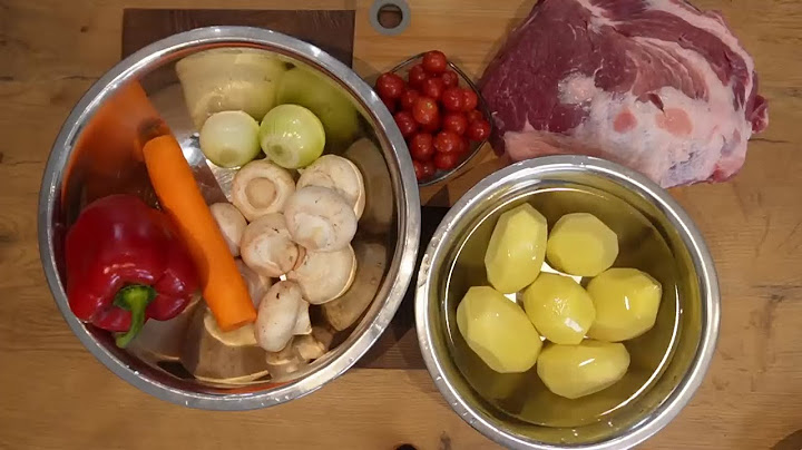DELIKATNA KARKÓWKA PIECZONA Z WARZYWAMI