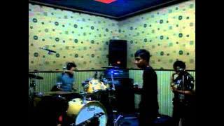 J-Rock - Madu dan Racun (PROJEMI cover live in studio).flv