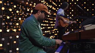 Packaging - On Holiday (Live on KEXP)