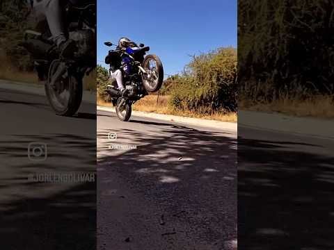 Probando Xtz 150- La Mejor Yamaha De Baja Cilindrada #yamaha #xtz150 #motovlog #wheelie Caballito