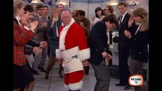 We sure hope Grant Shaud is cutting a rug today like he did back of Murphy Brown