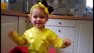 Crunchy Munchy Honey Cakes