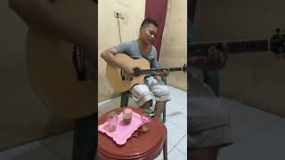 Download Lagu Lg berbunga-bunga 😘😘😘 MP3