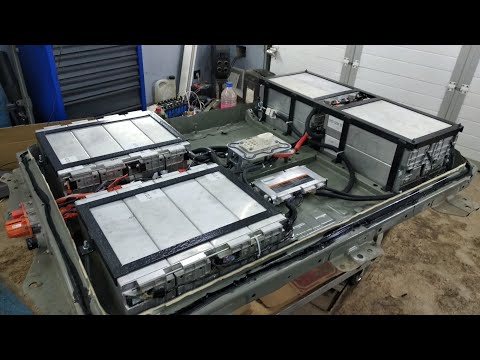 Батарея Nissan Leaf из модулей LG 132ач