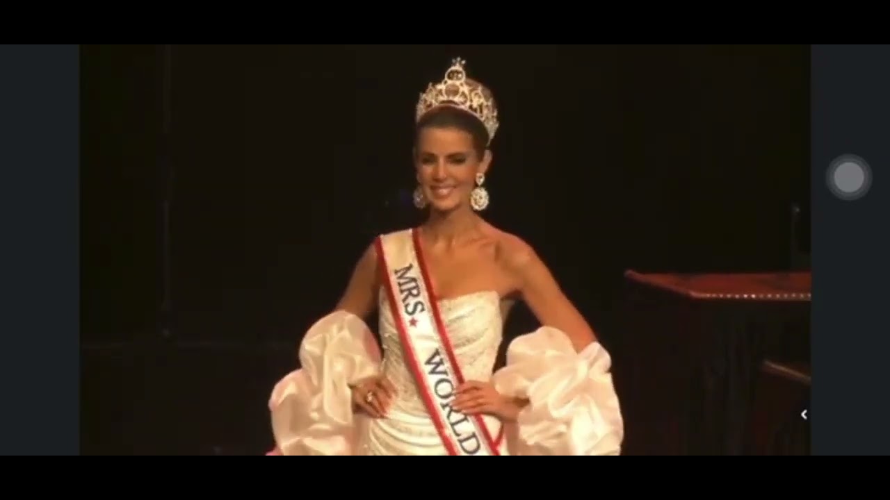 2025 -Mrs World - 2