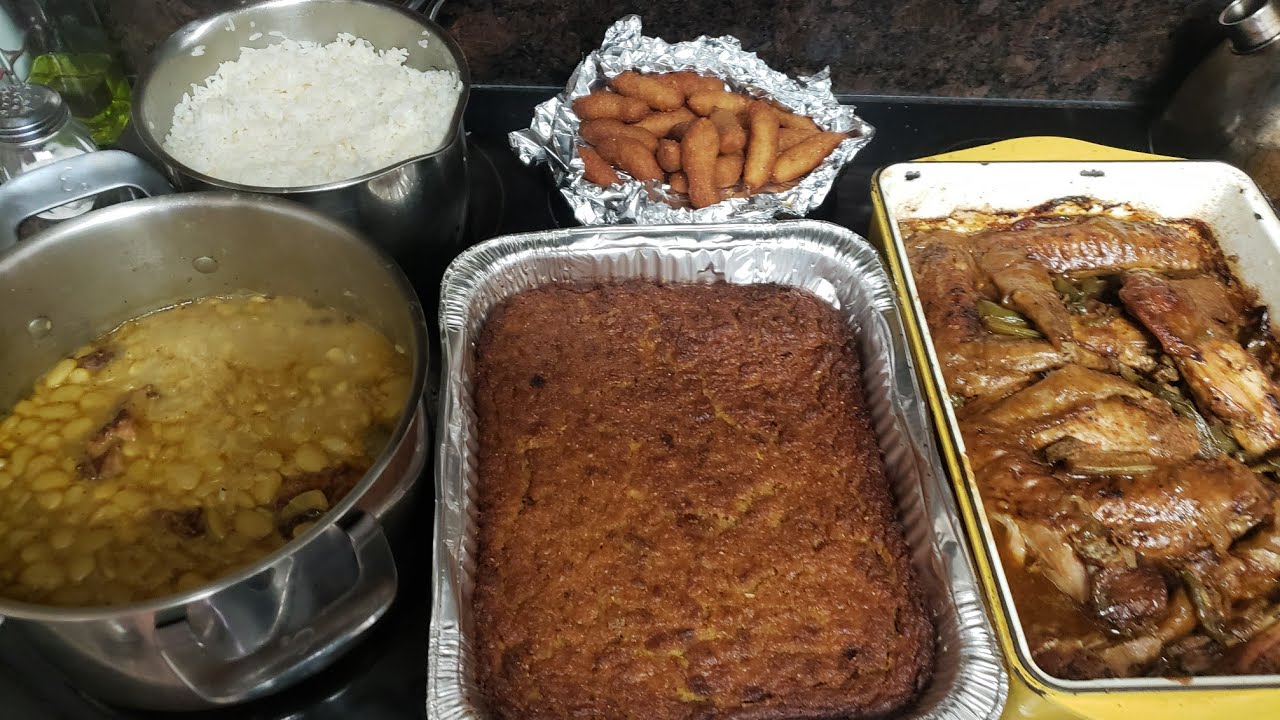 Sunday Dinner: A meal from back in the day with  Turkey and Stuffing!