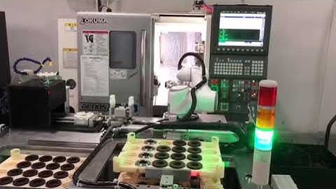 Collaborative robots used for loading and unloading of reducer machine tools