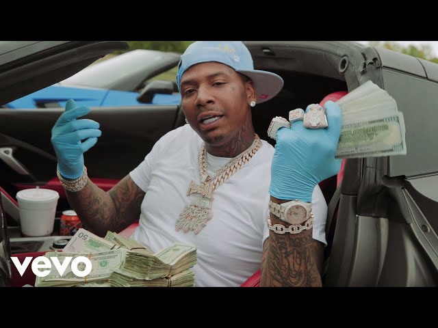 Moneybagg Yo - Me Vs Me (Official Music Video) class=